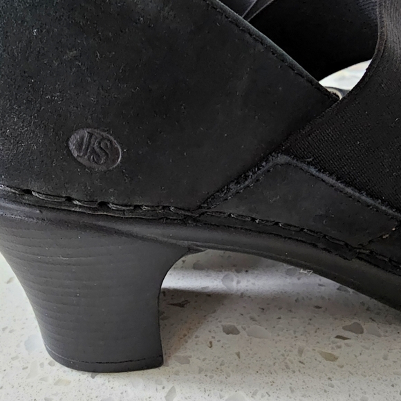 Josef Seibel Black Mary Jane Pumps sz 9-9.5 (40) - Picture 4 of 13